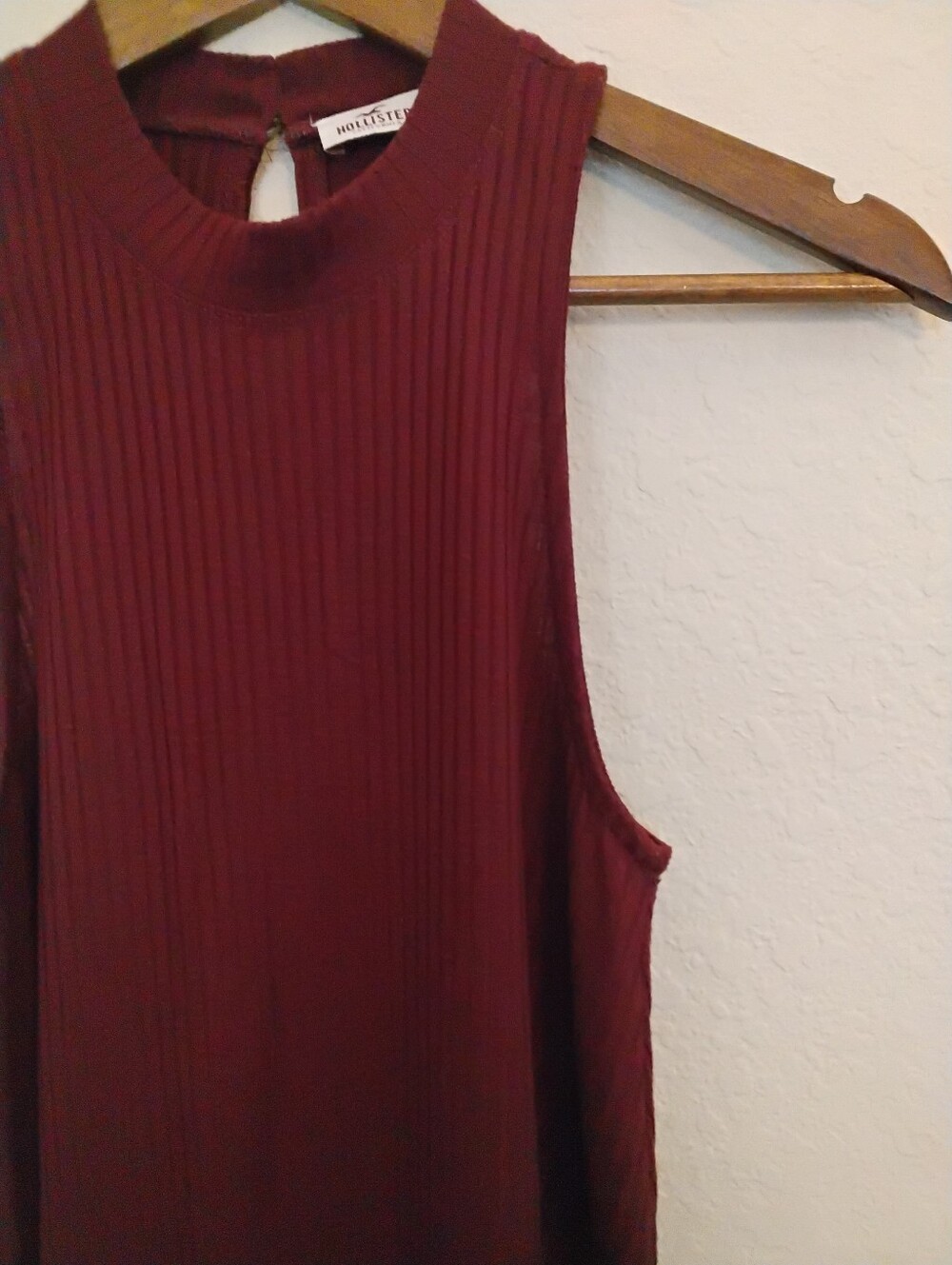 Hollister Rib‎ Knit Dress Womens Medium Burgundy Flare Sleeveless Mock Neck Y2K - Picture 3 of 7